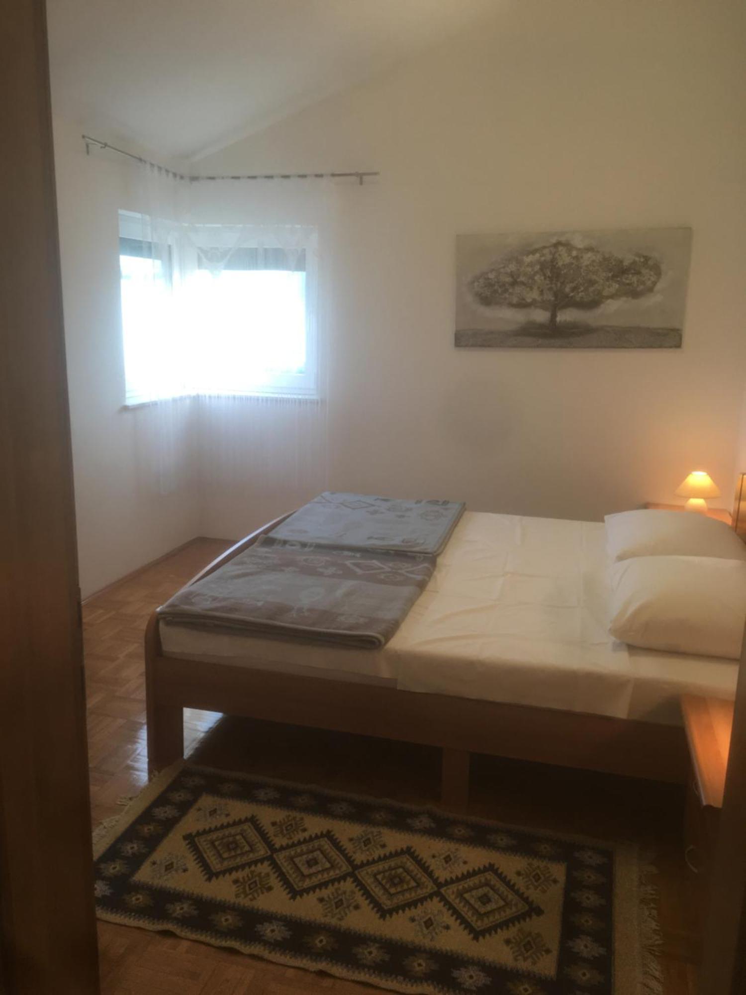 Maleo Apartment